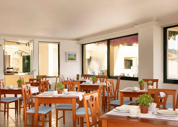 Griffon Previously Known As Valledi Village Ξενοδοχείο 2*